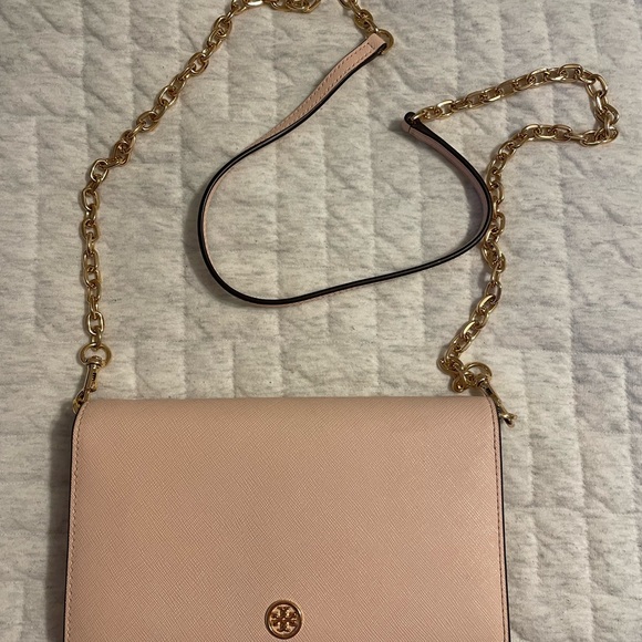 Tory Burch Crossbody Bag
Pink Leather - Picture 4 of 8